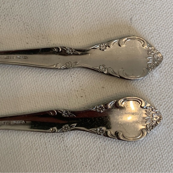 5 Unbranded KOREA Stainless Steel Spoons Teaspoons Similar to Fenway Daydream 6 - Picture 8 of 10